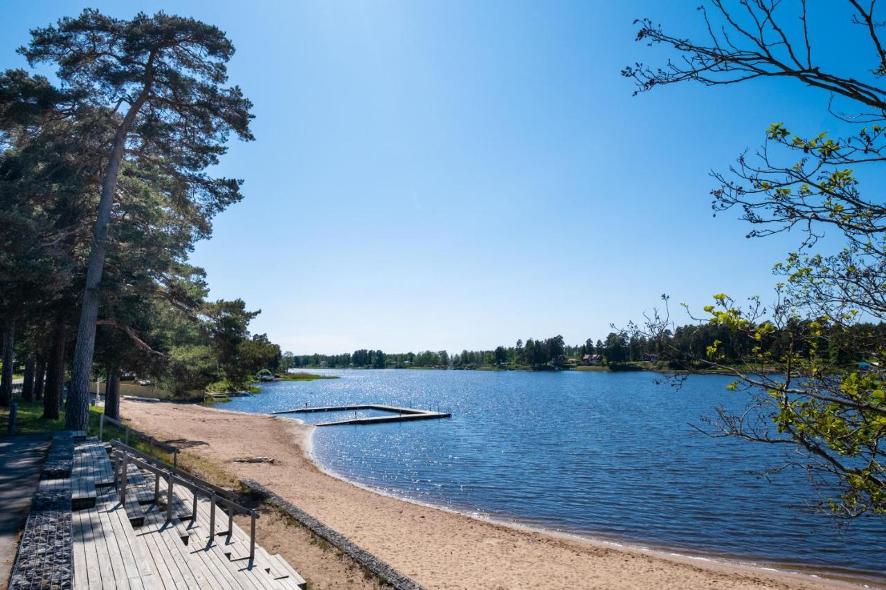 Krongarden Vandrarhem Kristinehamn Zewnętrze zdjęcie