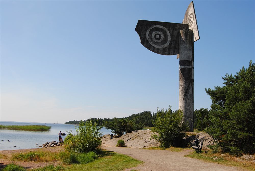 Krongarden Vandrarhem Kristinehamn Zewnętrze zdjęcie