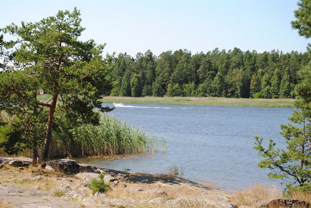 Krongarden Vandrarhem Kristinehamn Zewnętrze zdjęcie